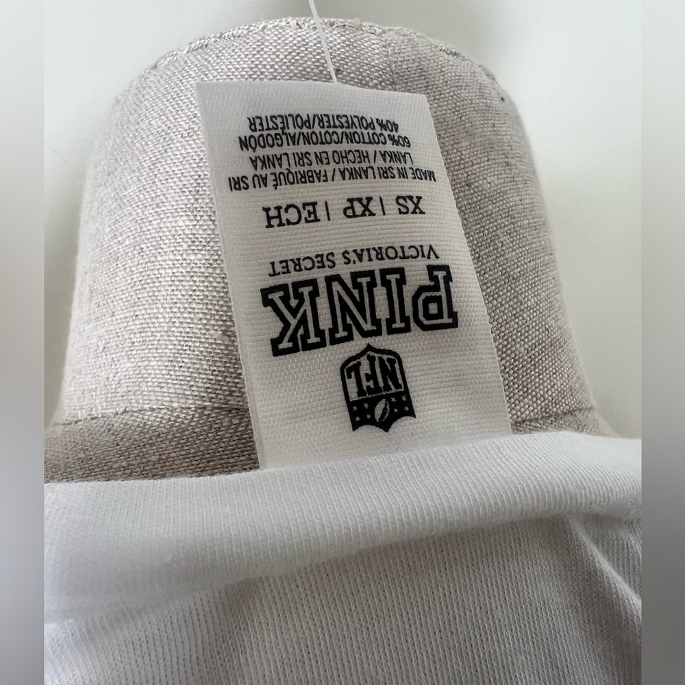 PINK Victoria's Secret Dallas Cowboys V-Neck Tee - Picture 6 of 7